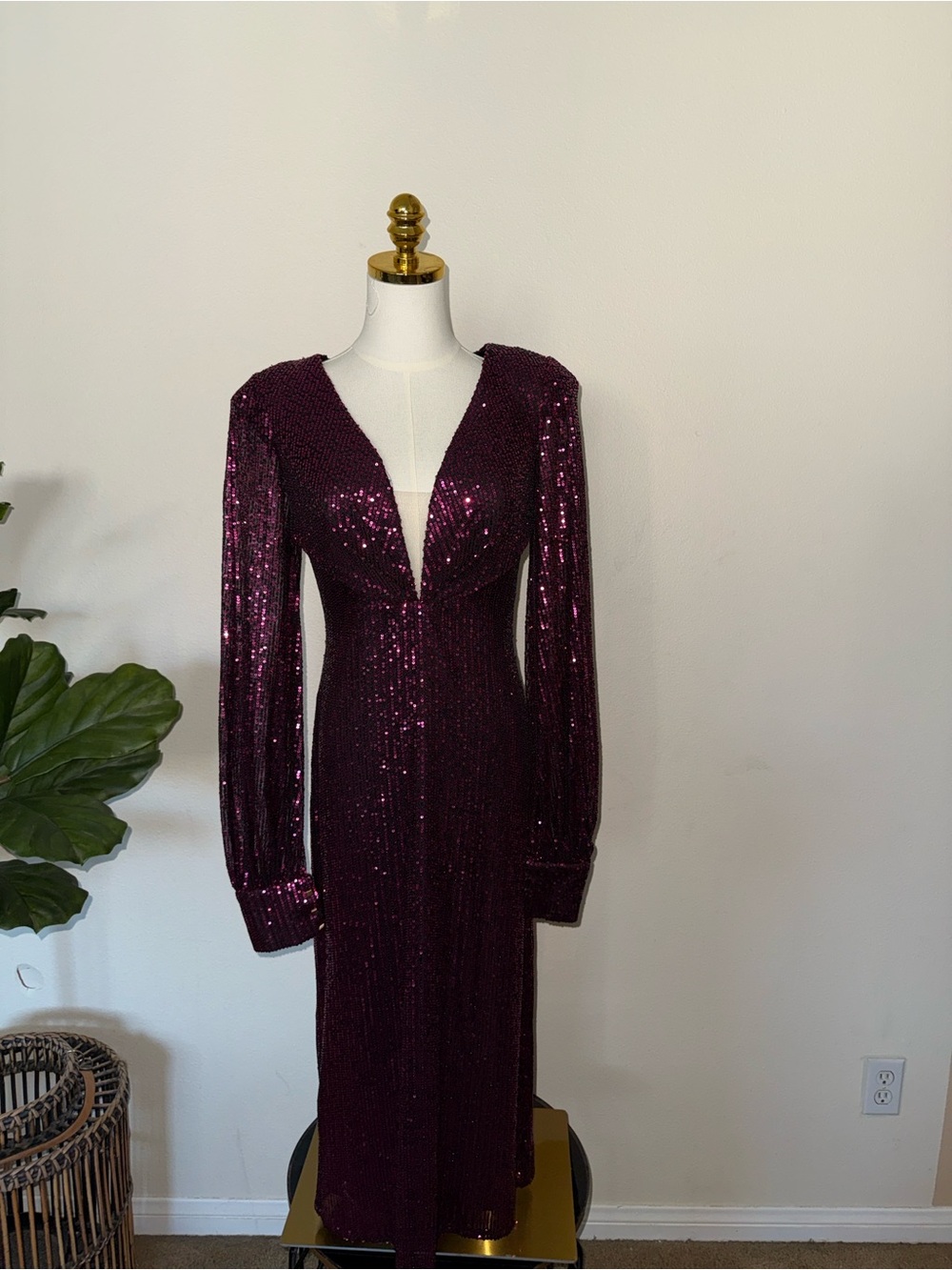 Mac Duggal Magenta Sequin Midi Dress with Puff Sleeves - Picture 6 of 6